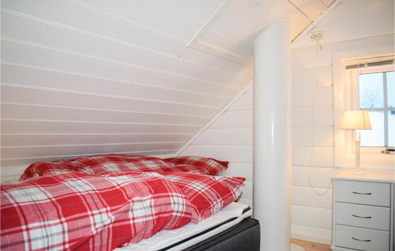 5 Bedroom Cozy Home In ノールハイムスン エクステリア 写真